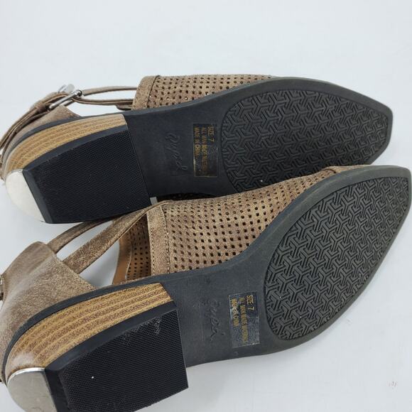 Qupid Distressed Perforated Tan Brown Heeled Open Boot Booties Vegan Women's 7 - Picture 8 of 8